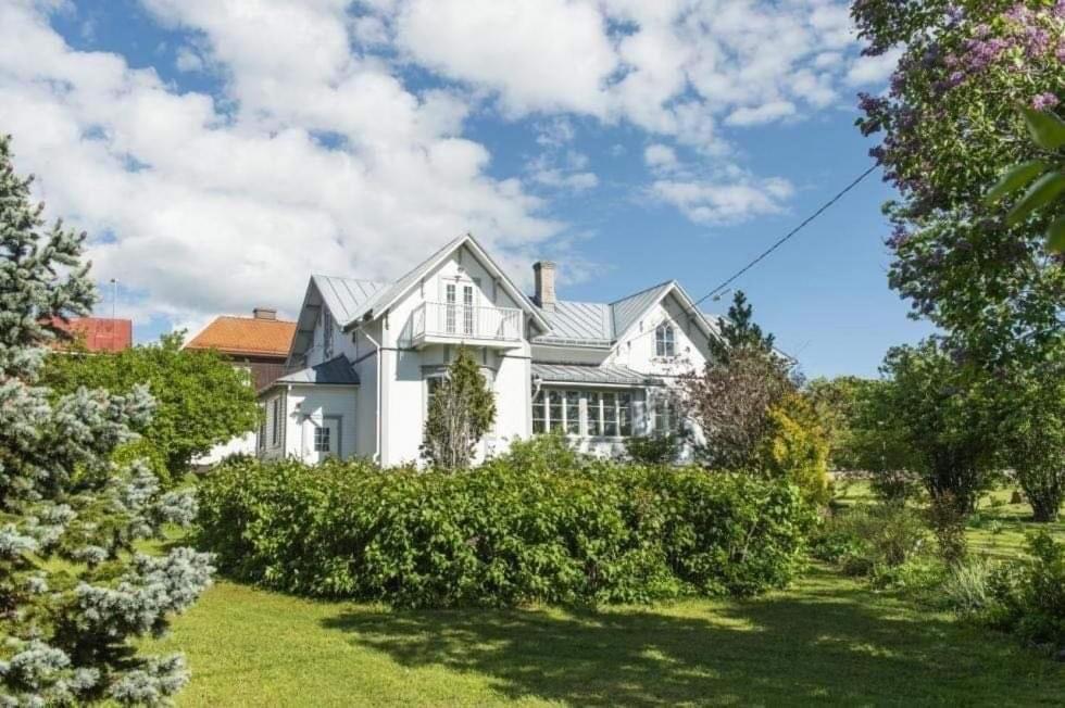 Susannes Bed & Breakfast Frebbenby